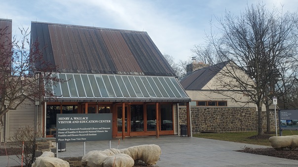 Wallace Visitors Center